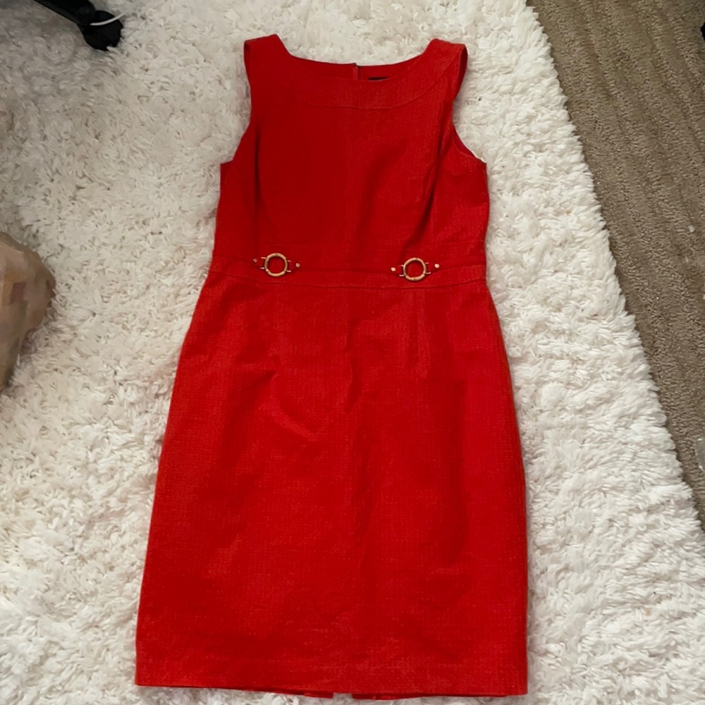orange dress